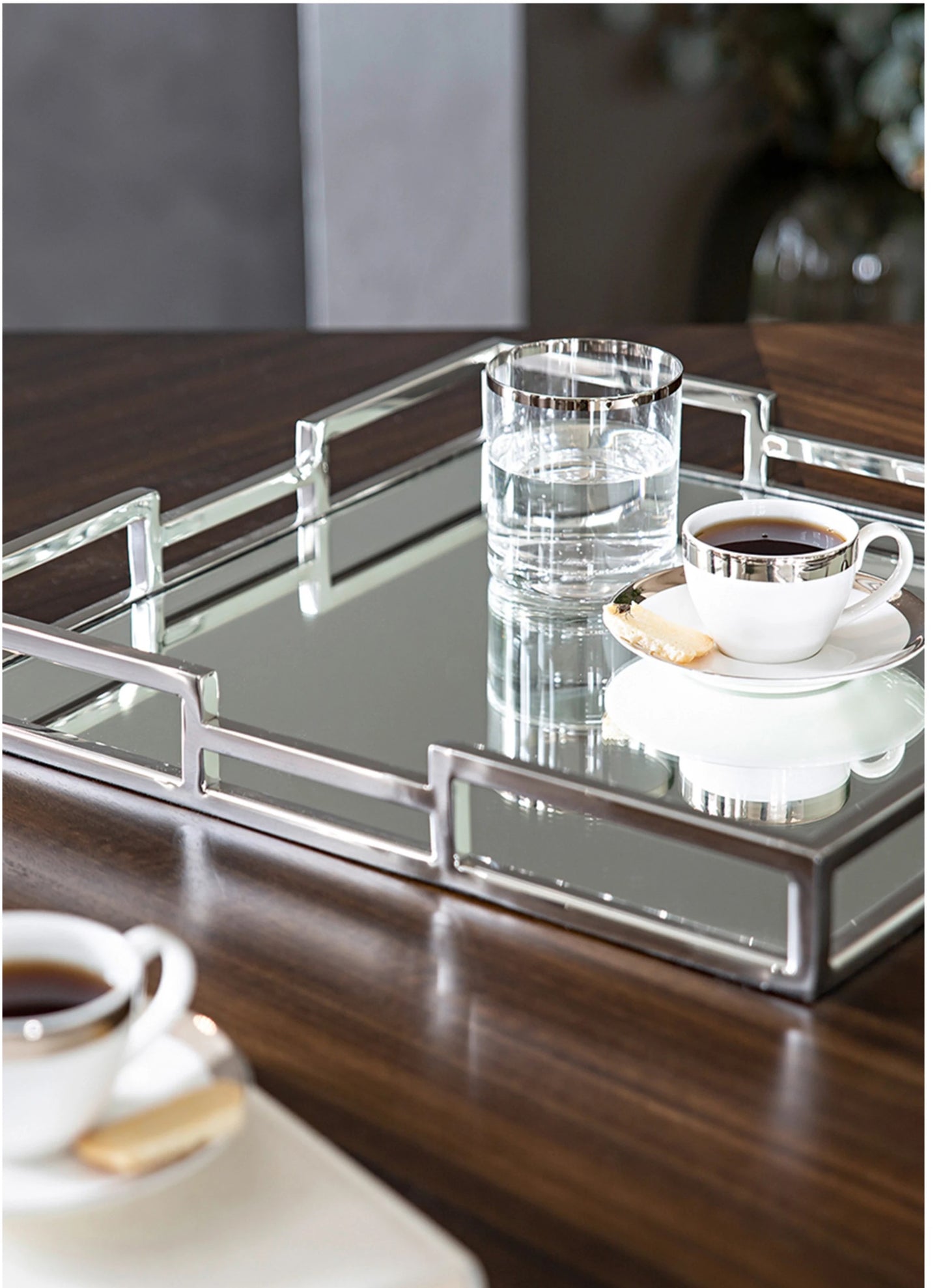 A perfect addition to any home, this tray adds a touch of elegance to any room. Made with high-quality materials